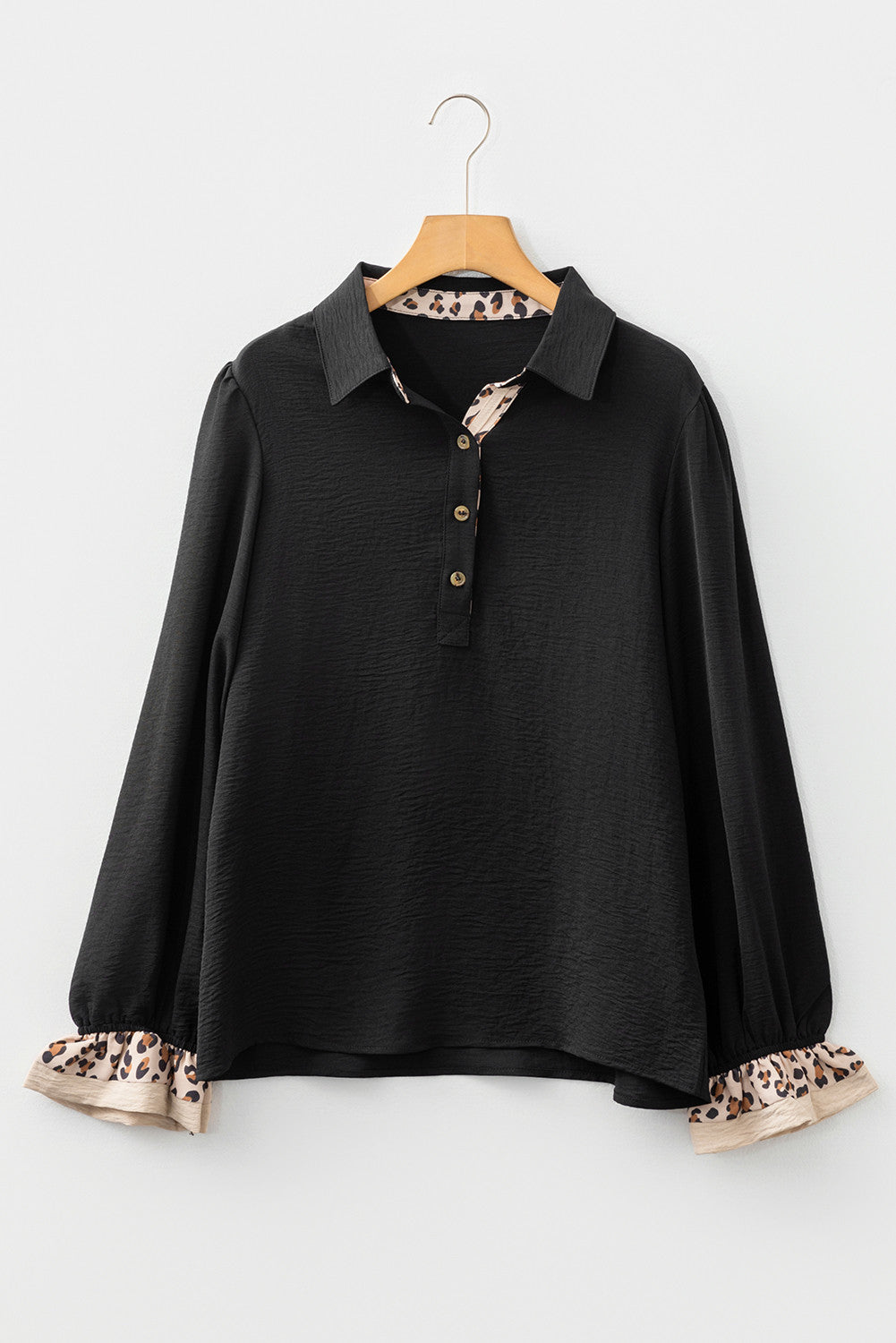 Leopard Collar Ruffle Blouse