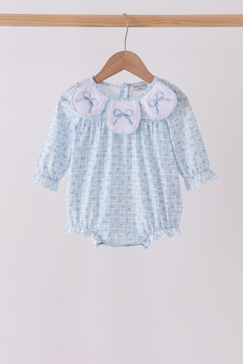 Blue bow embroidery bubble