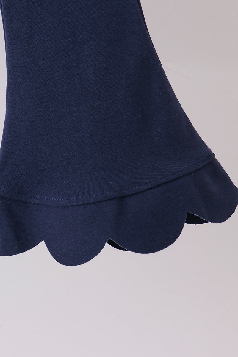 Navy sclloped active pants set