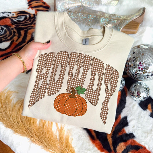 Howdy Pumpkin Graphic Tee | Fall Western Shirt | Gingham Pumpkin Comfort Colors T-Shirt