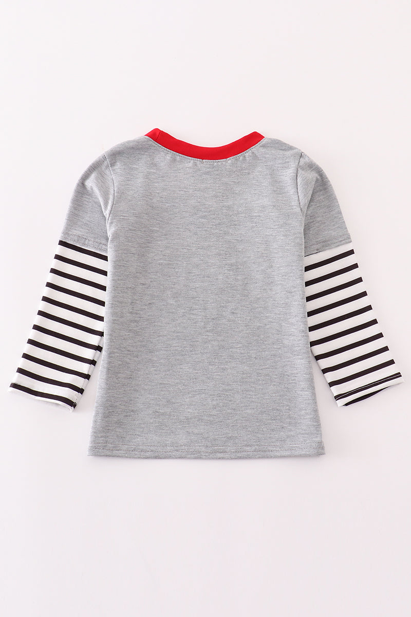 Grey farm applique boy top