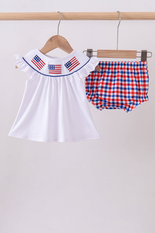 White flag smocked ruffle gingham bloomer set