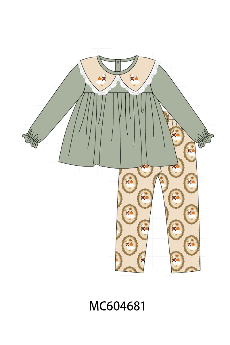 Green goose pumpkin embroidery pants set