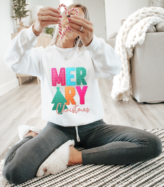 Merry Christmas tinsel design on tee or sweatshirt